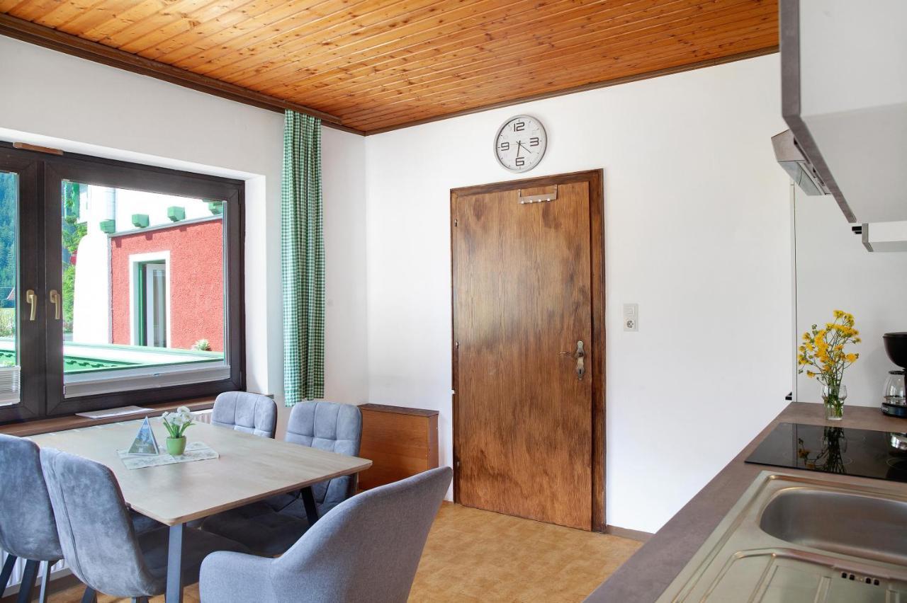 Aparthotel Flying Hirsch à Stall Extérieur photo